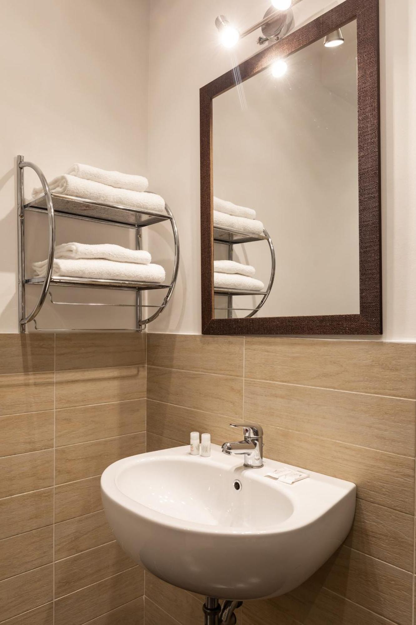 רומא Fleming Suites By Hili מראה חיצוני תמונה